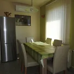 Daire Petra Apartmanhaz Badacsonytomaj