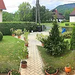 Daire Petra Apartmanhaz *