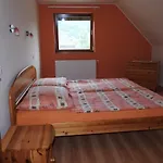 Daire Petra Apartmanhaz Badacsonytomaj