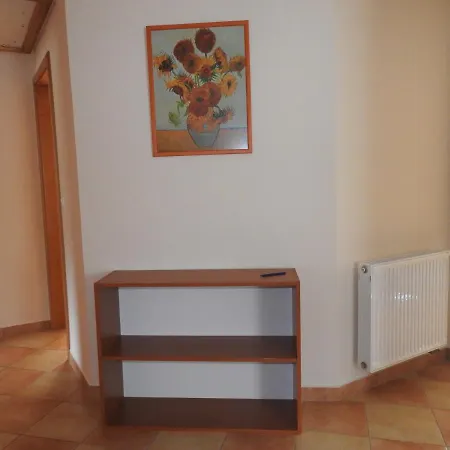 Petra Apartmanhaz * Badacsonytomaj