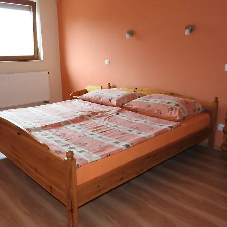 Petra Apartmanhaz