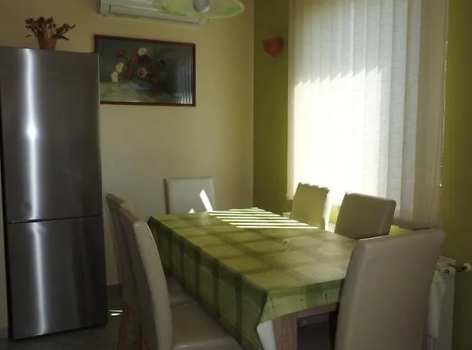 아파트 Petra Apartmanhaz 바다초니토마이
